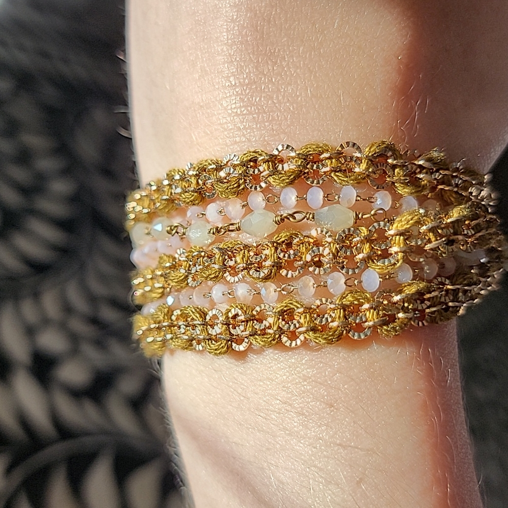 Anthropologie Serafina Golden Bracelet 5 Strand Magnetic